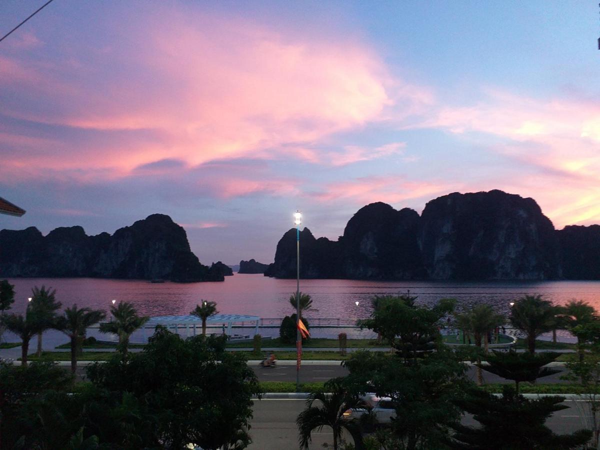 Ha Long Lily Homestay Экстерьер фото